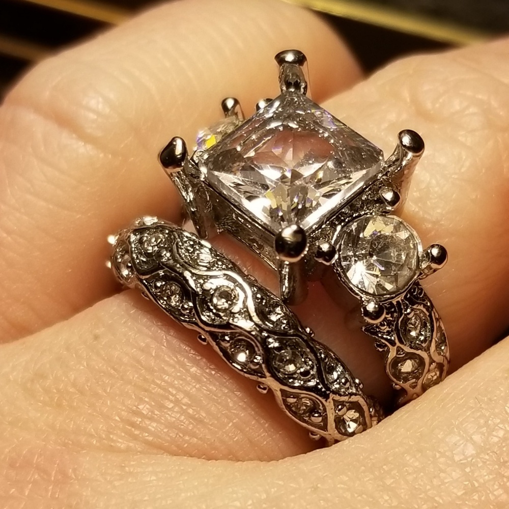 2 Piece Sterling Silver Wedding Ring Set Size 6